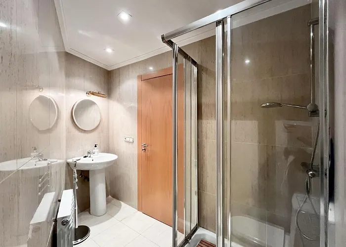 Vut Plaza Del Santo * 萨拉曼卡